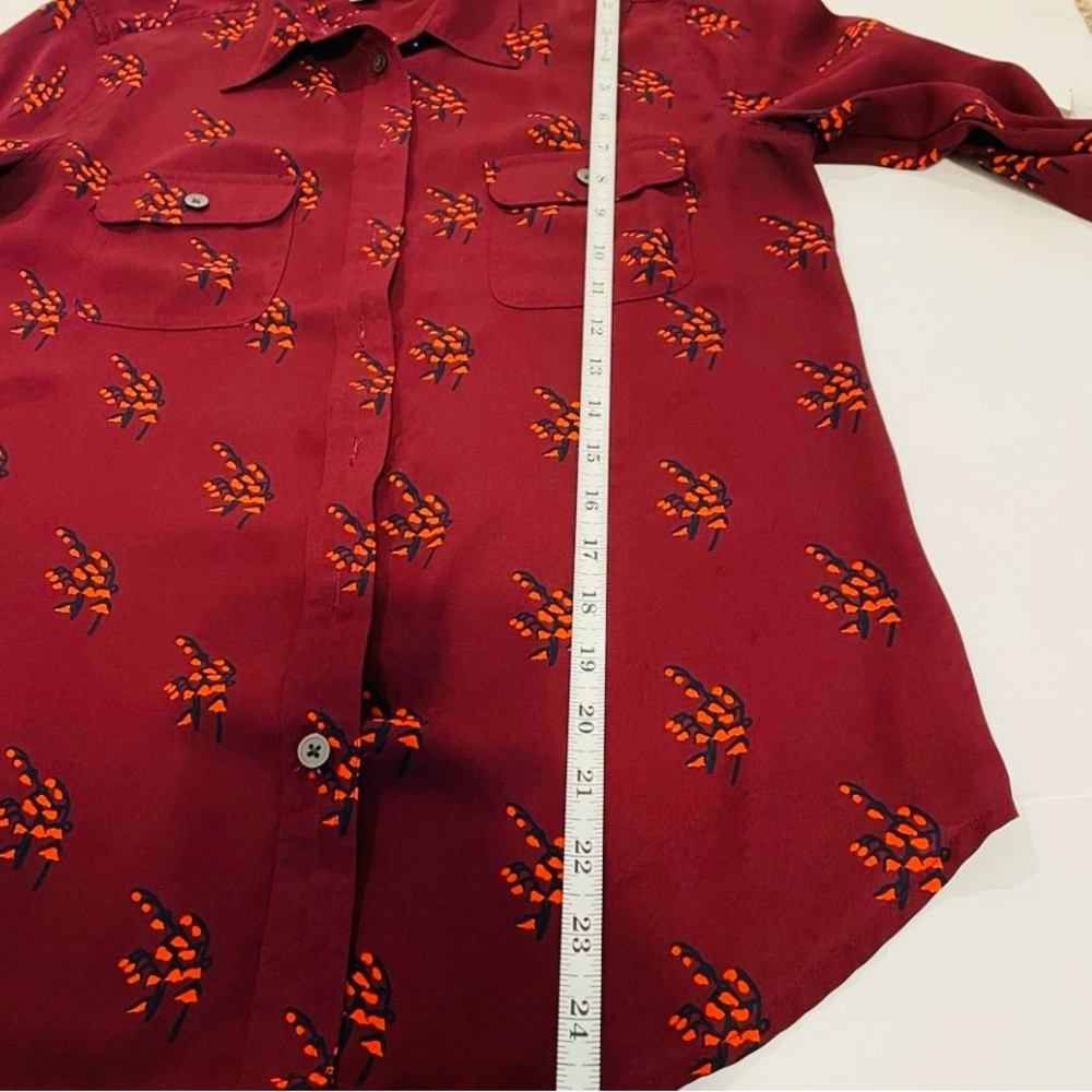Lofts Button Down Top - Picture 6 of 8